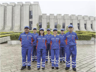 <b>环卫保洁服务</b>